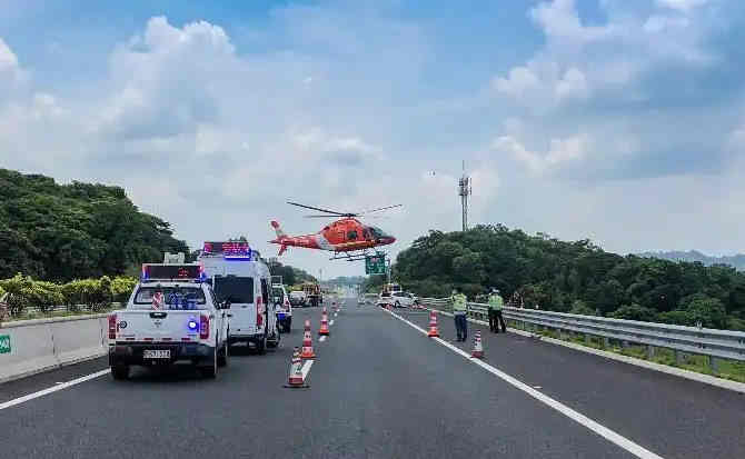 涿鹿高速公路汽车救援案例
