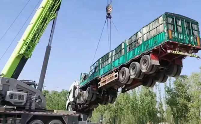 涿鹿道路脱困救援案例
